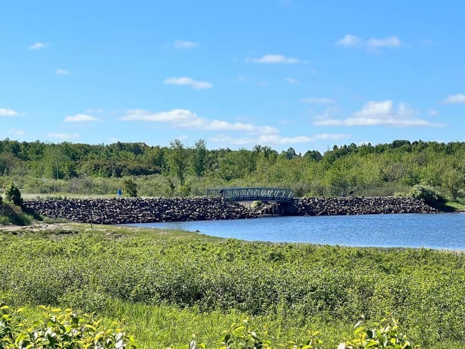 Waterfront Cottage "The Dream" With Private Hot Tub Shediac Exterior foto